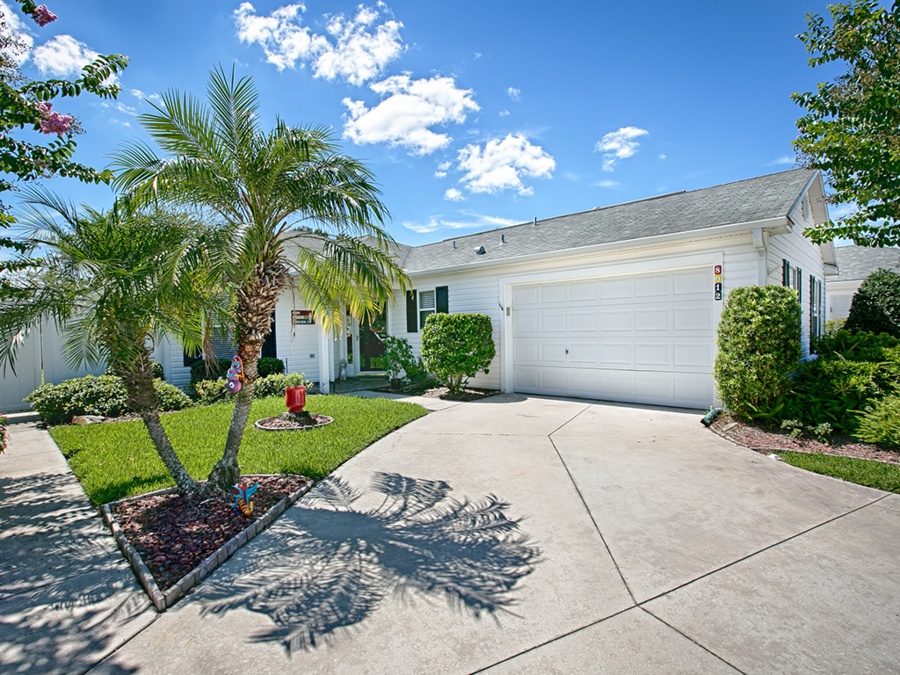 3 Featured Homes for Sale in The Villages, FL including a Smart House 3 Featured Homes for Sale in The Villages, FL including a Smart House